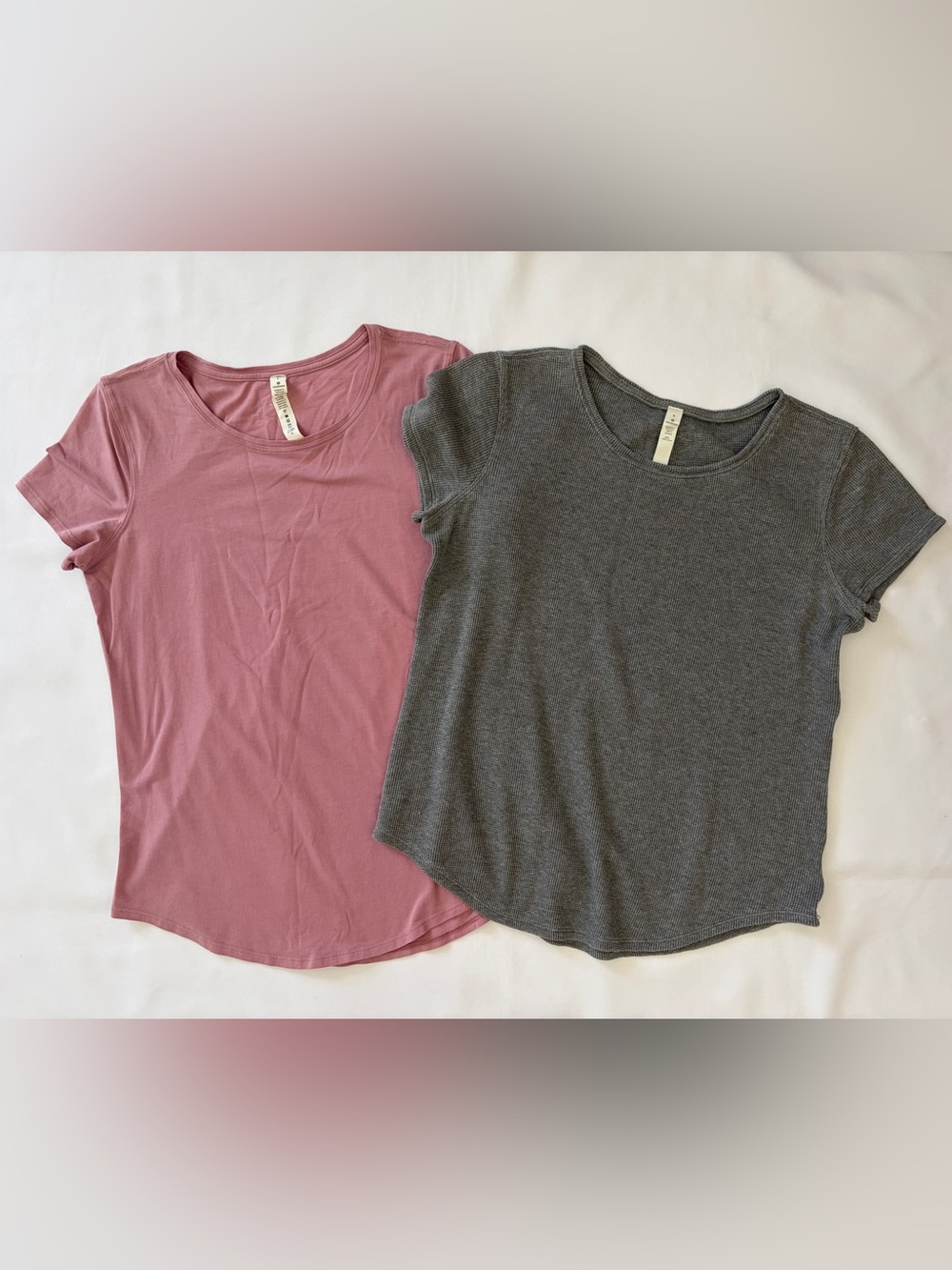 Lot of 2 / Lululemon Women's Size 6 Tops Love Crewneck T-Shirt Tee